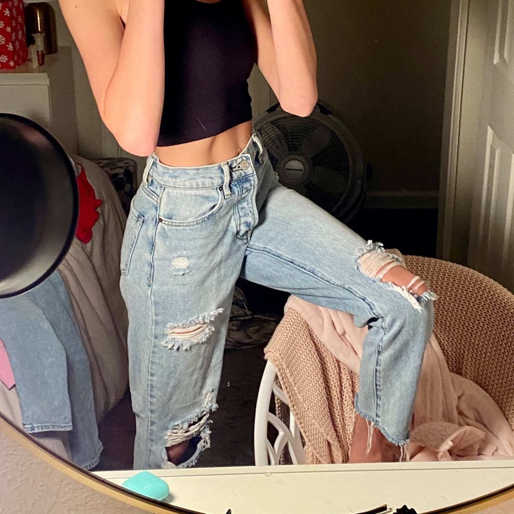 PacSun Mom Jeans Ripped